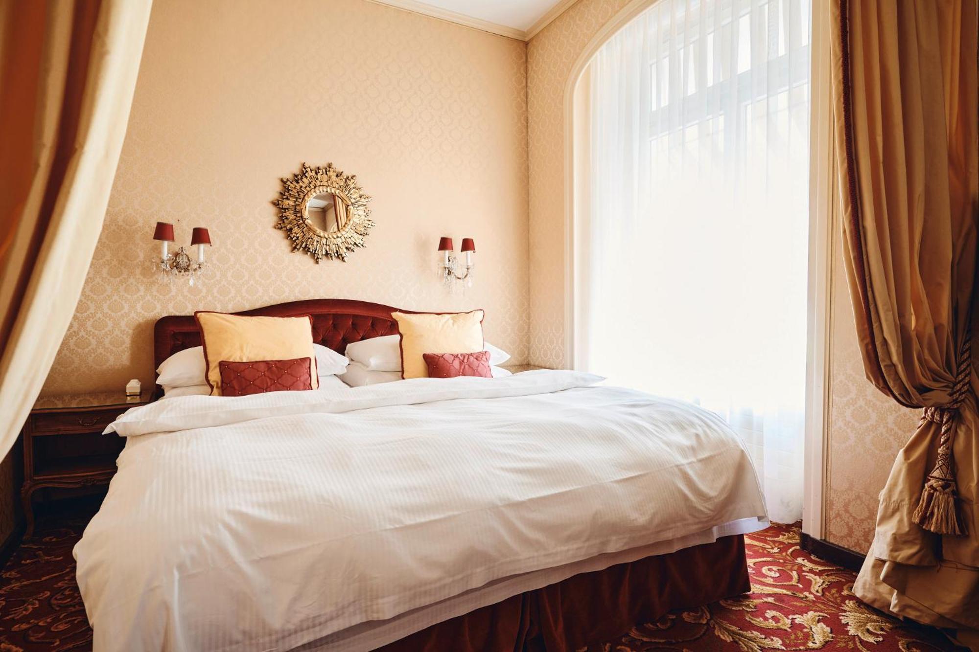 Europe Hotel 4*