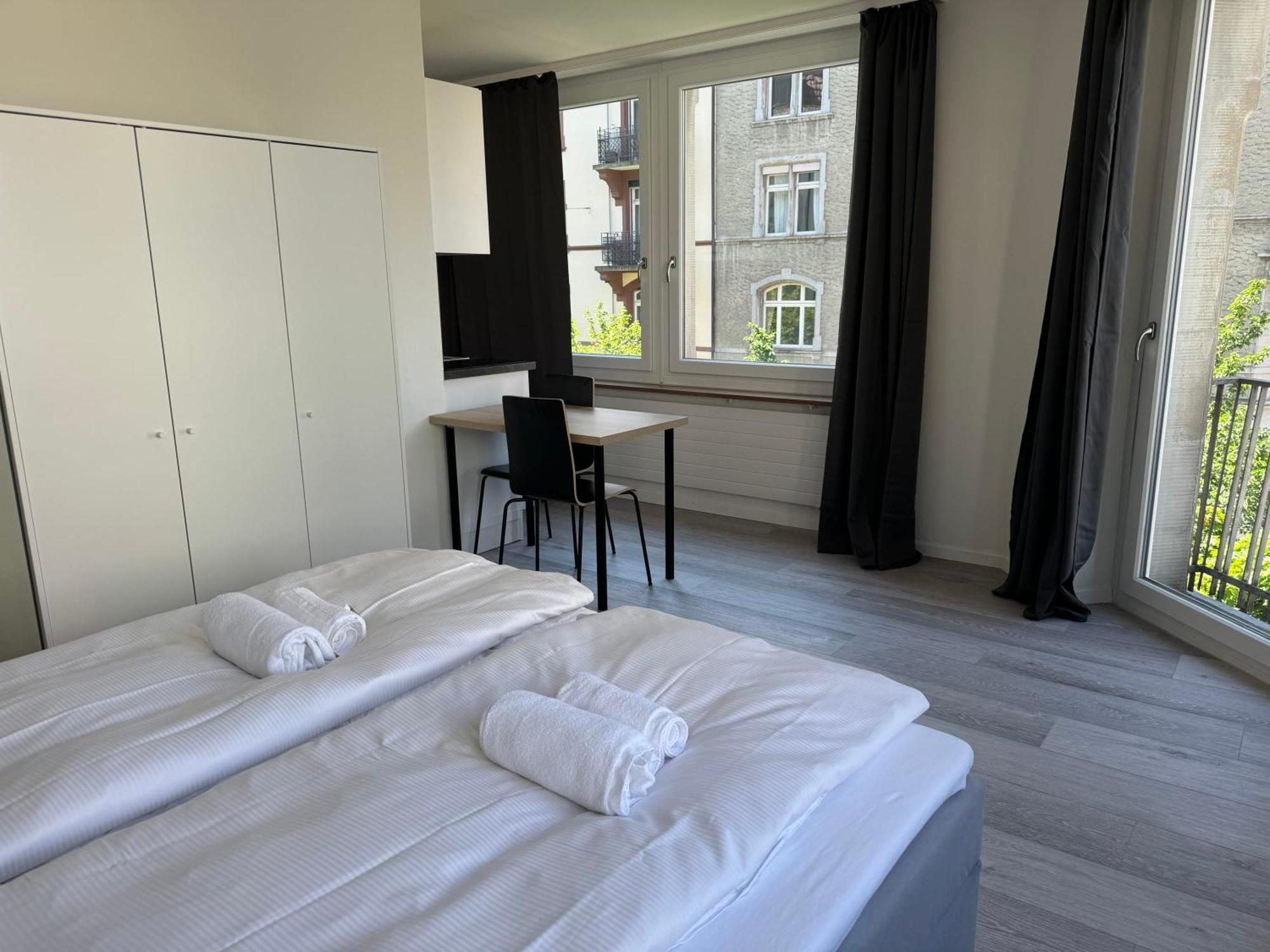 Apartment Downtown Deluxe With Queen Bed Be-26 Zurich