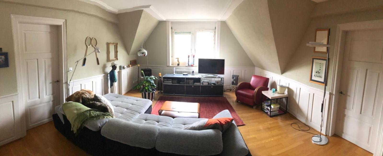Homestay Designer With Rooftop