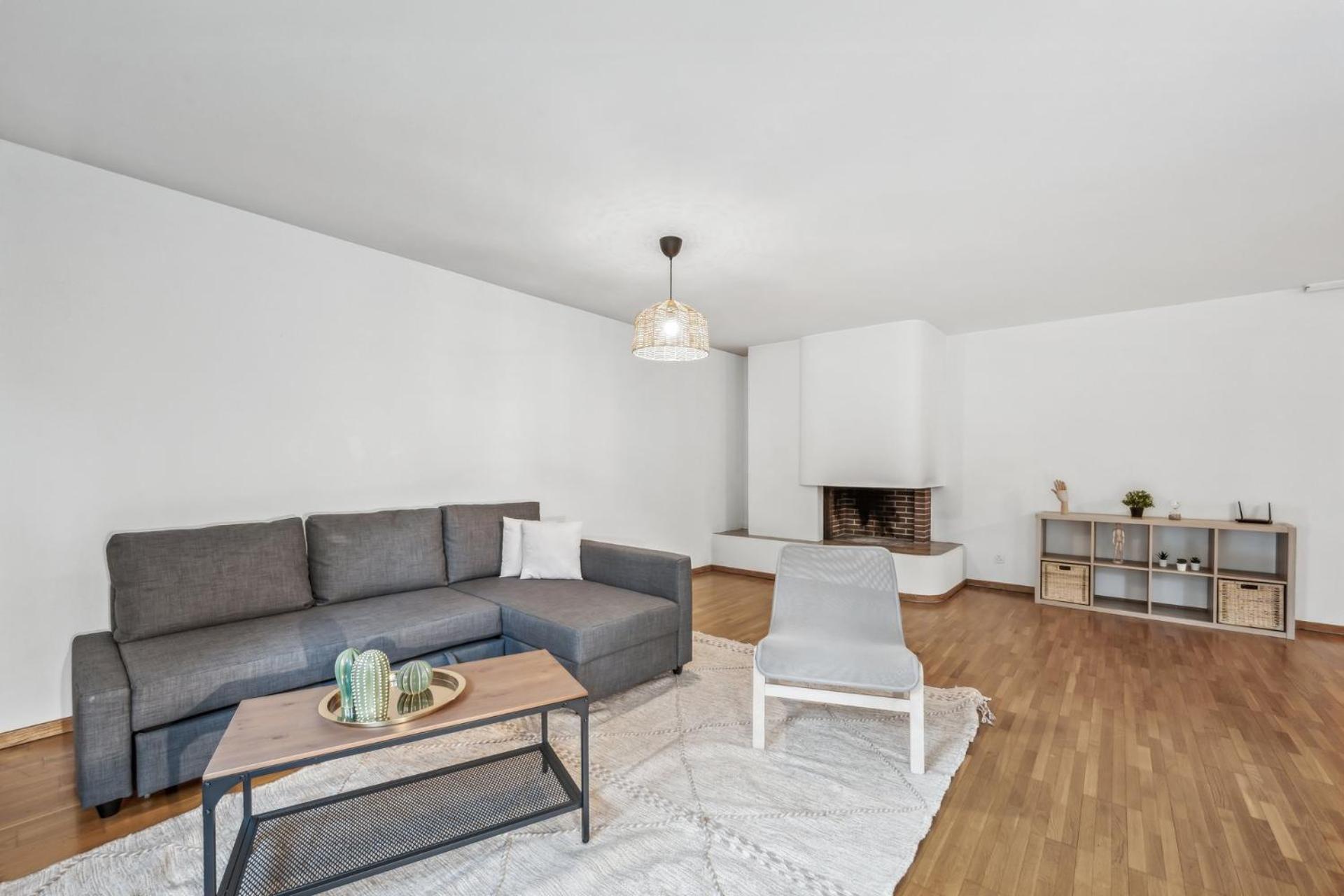 Chic 3-bedroom Near Center * Zurich