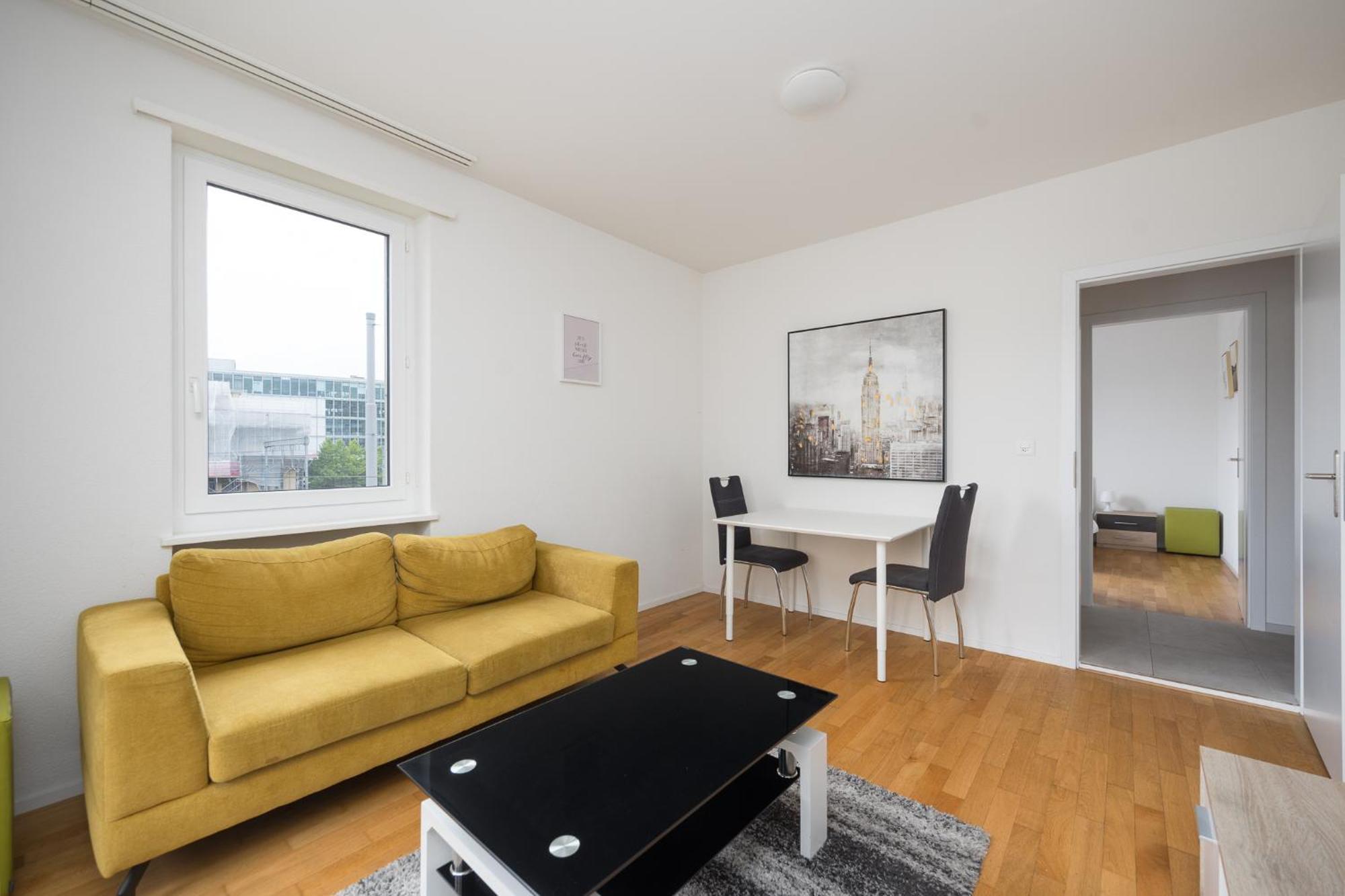 Apartment Downtown Dream 3,5br With Balcony And Style Ba22 *