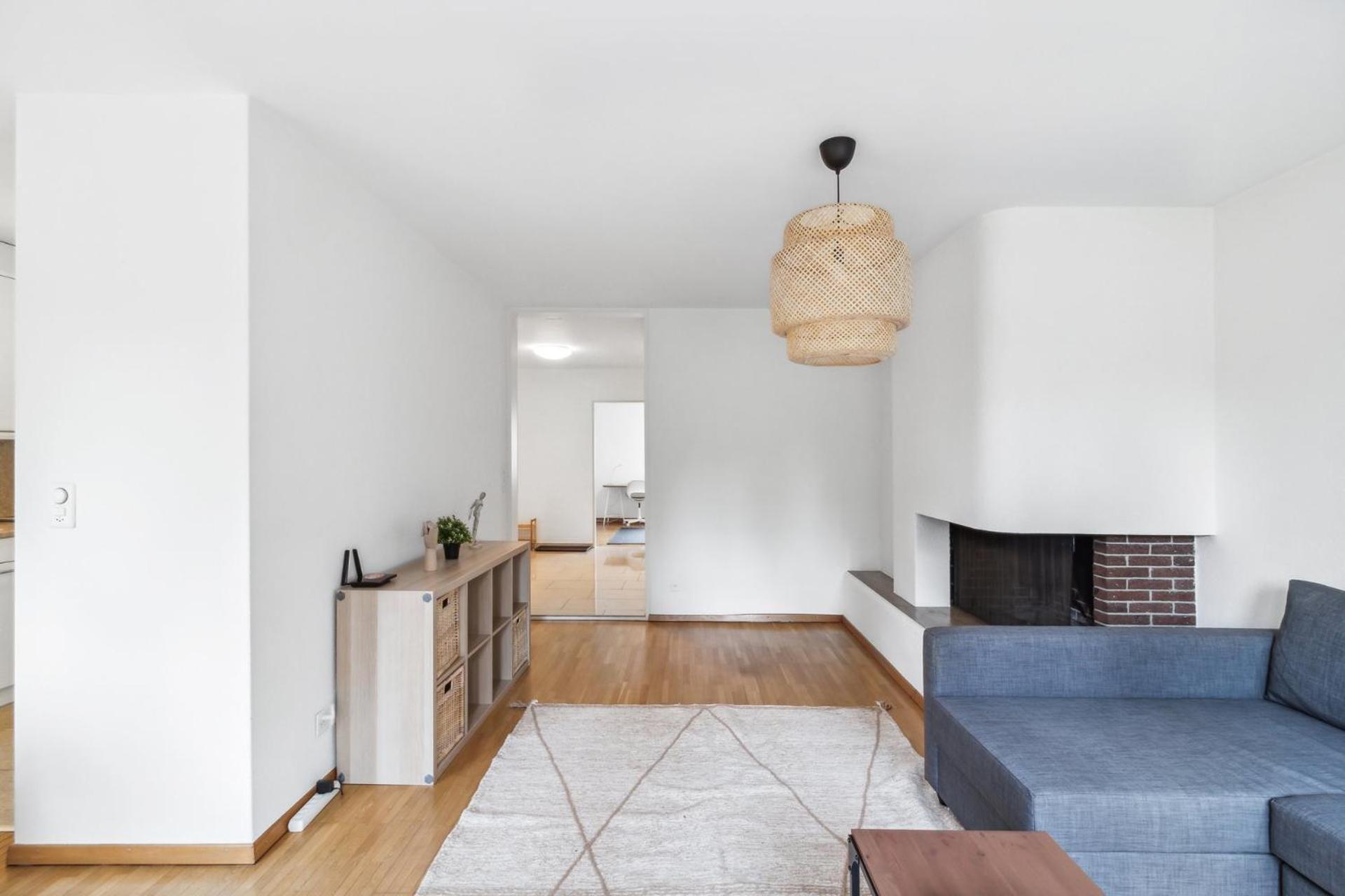 Apartment Chic 3-bedroom Near Center *