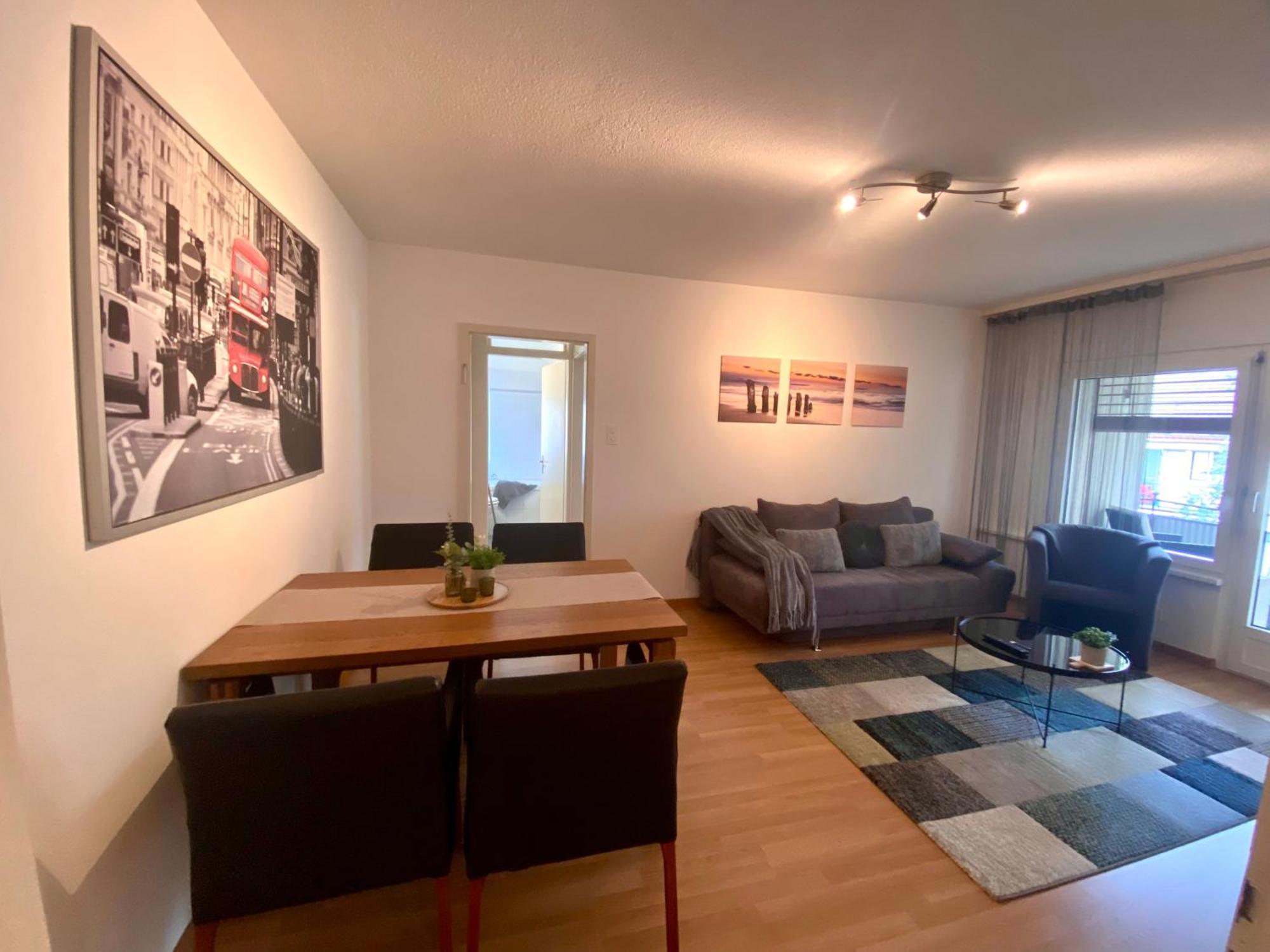 Apartment Modern Eingerichtete Stadtwohnung In Wollishofen *