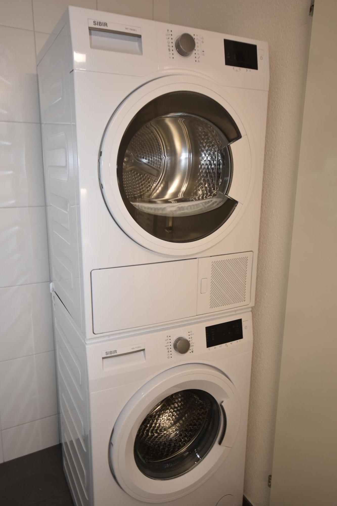 Apartment Centrally Located 2br - Color 23 Zurich