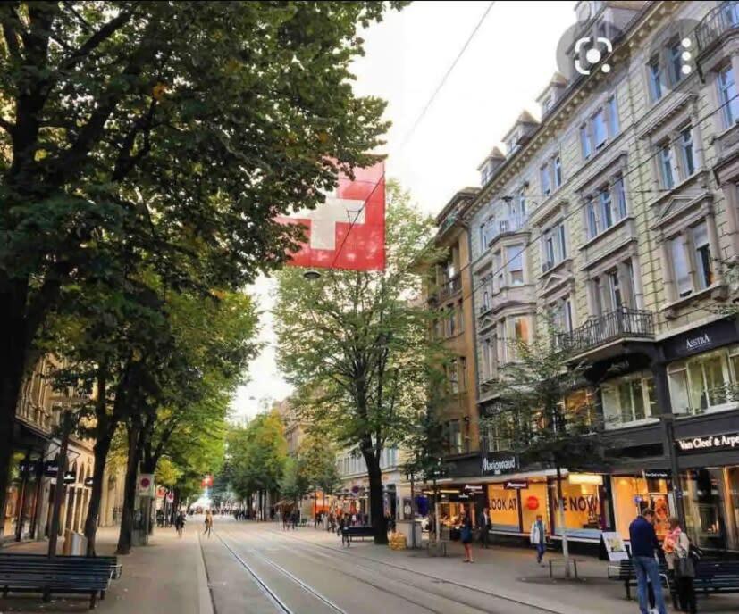Kaya Turquoise Zurich
