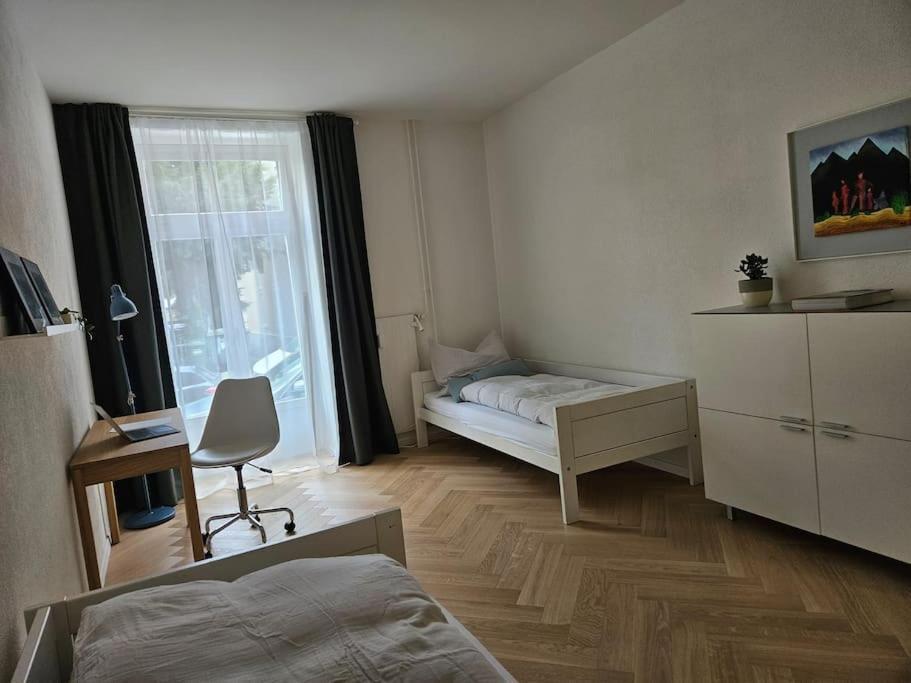 New 2 Bedroom - 15min From Paradeplatz * Zurich