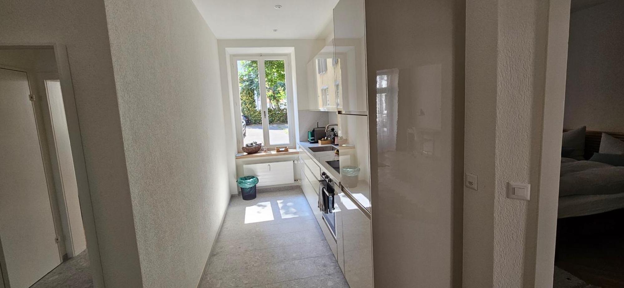 Apartment New 2 Bedroom - 15min From Paradeplatz