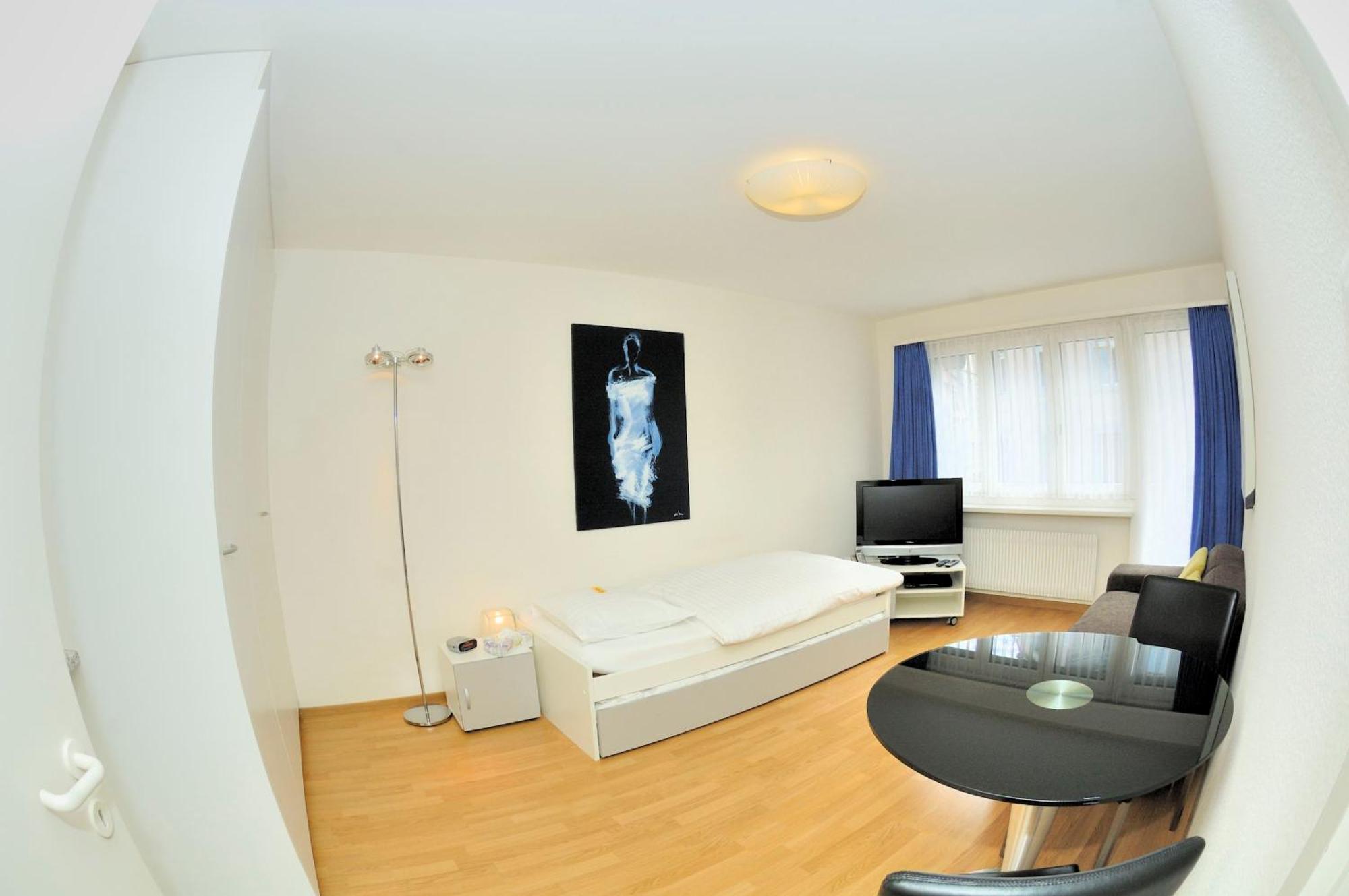 Apartment In The Heart Of - Crown 35 *