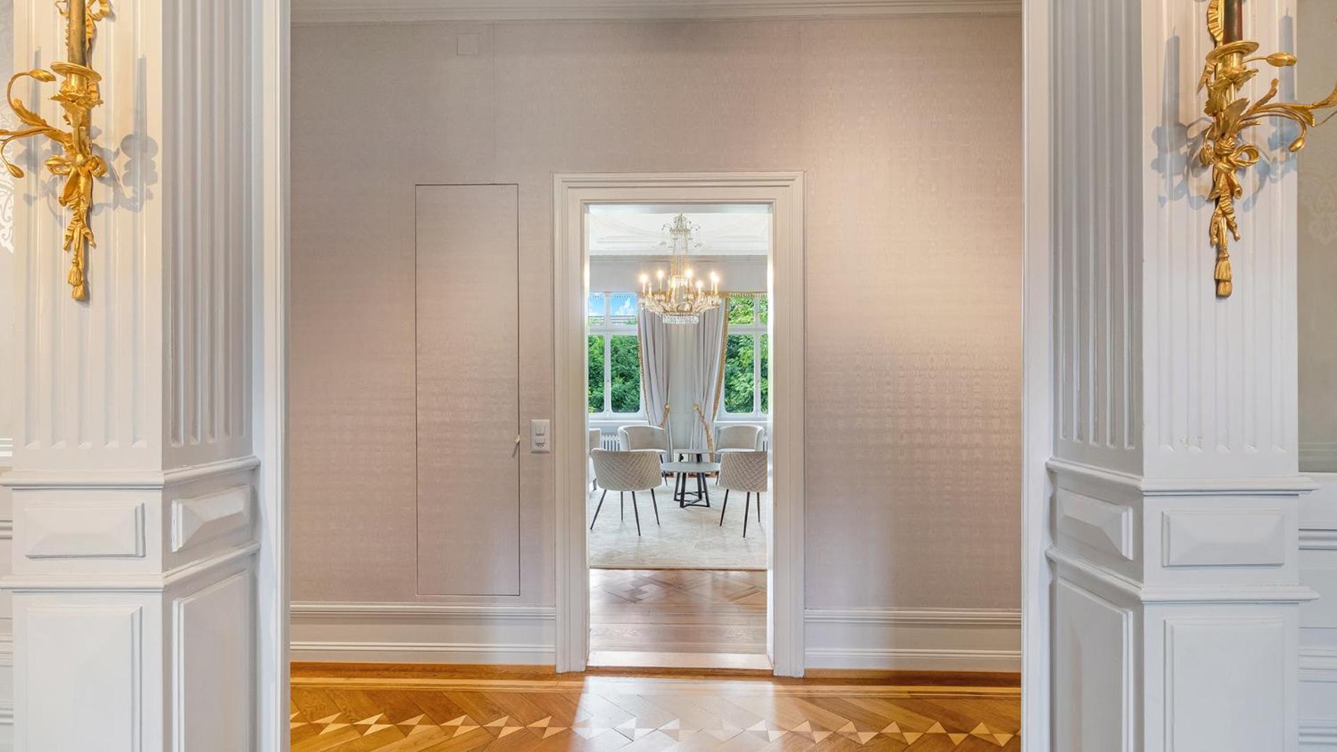 Private Luxury In Zürich