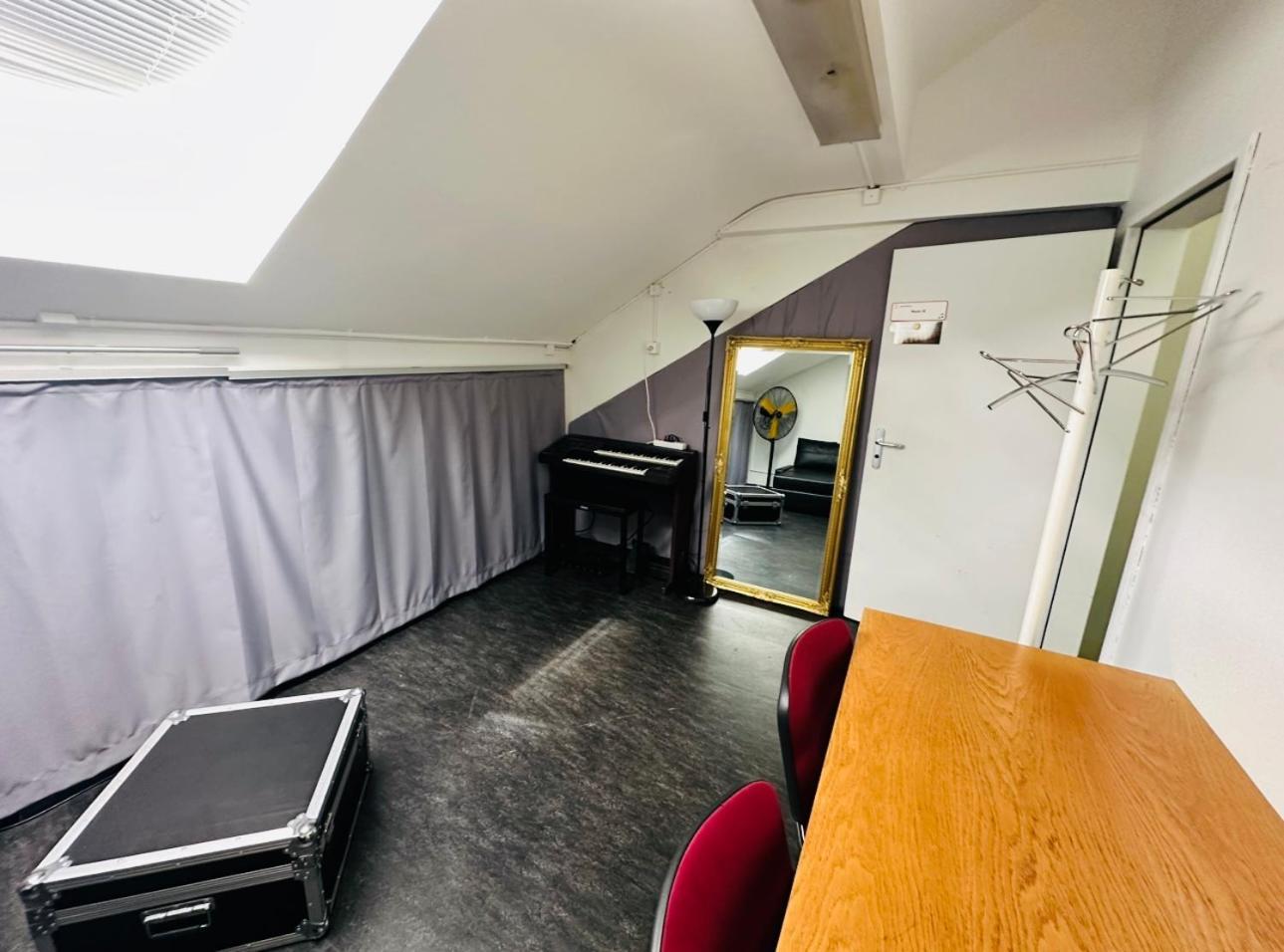 Apartment Raum Und Zeit Fuer Dich Bereit Zurich