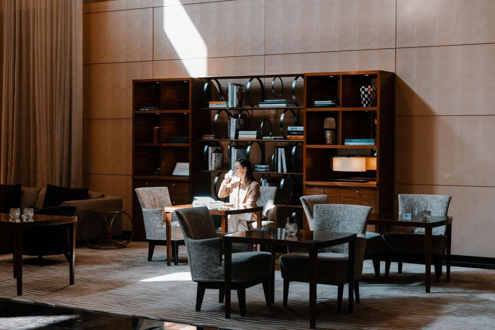 Park Hyatt – Center Luxury