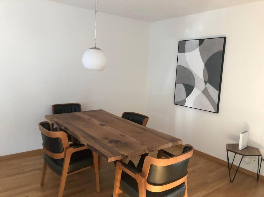 Cozy And Sunny 2br Flat In The Centre - Sky10 *