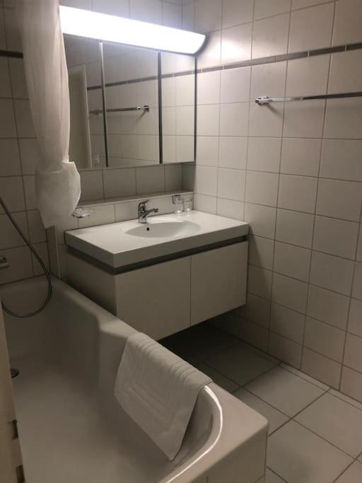 Apartment Cozy And Sunny 2br Flat In The Centre - Sky10 *