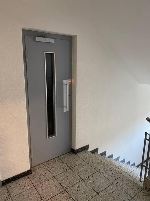 Beautiful And Very 2br Flat - Sky3 Apartment Zürich
