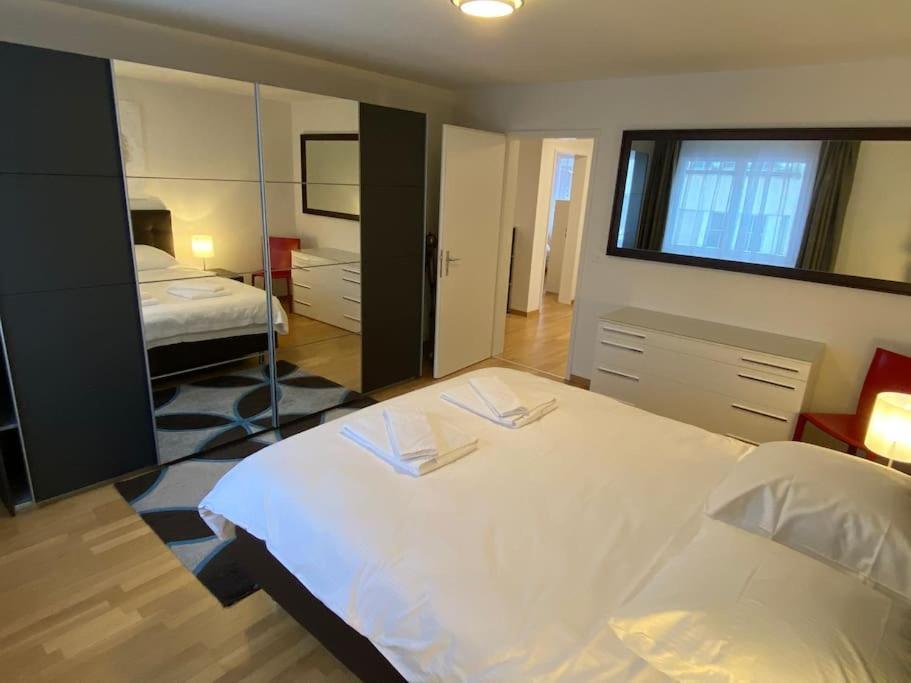 Great 2 Bedroom Flat In The Center - Mainau 12 Apartment *