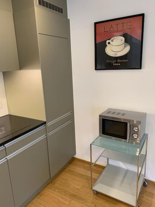 Nice And Big 1br Flat In The City Center - West 5