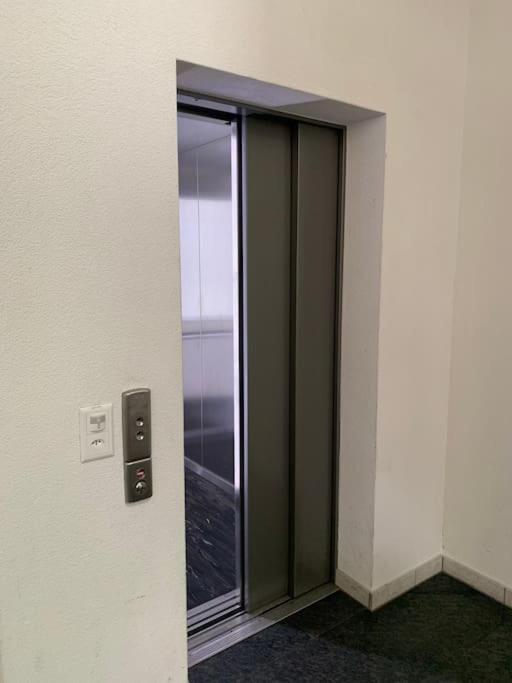 Nice And Big 1br Flat In The City Center - West 5 Apartment Zurich