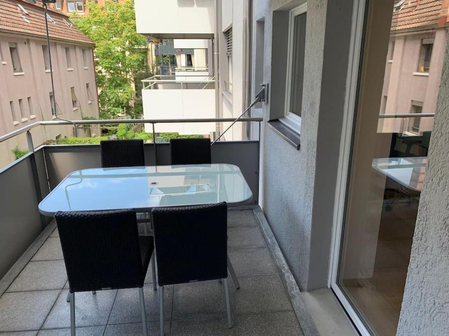Nice And Big 1br Flat In The City Center - West 5 *