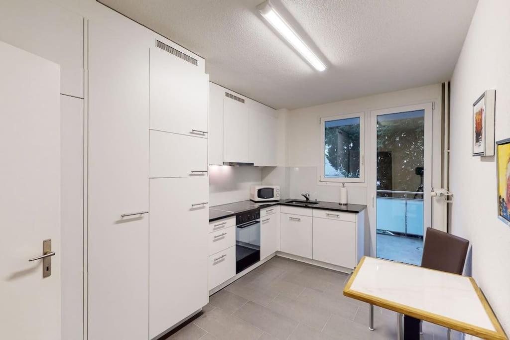 Very 2bd Flat Center Enge - 1 Apartment