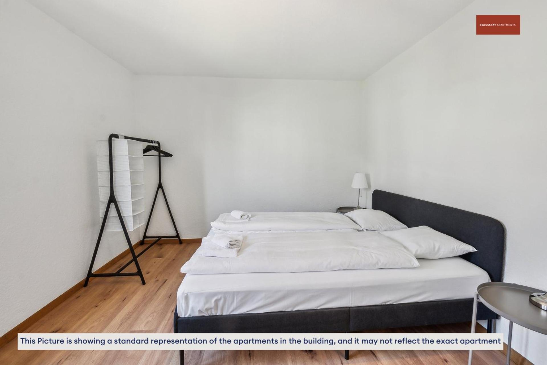 Urban Charm: Your Comfy Close To The Zurich