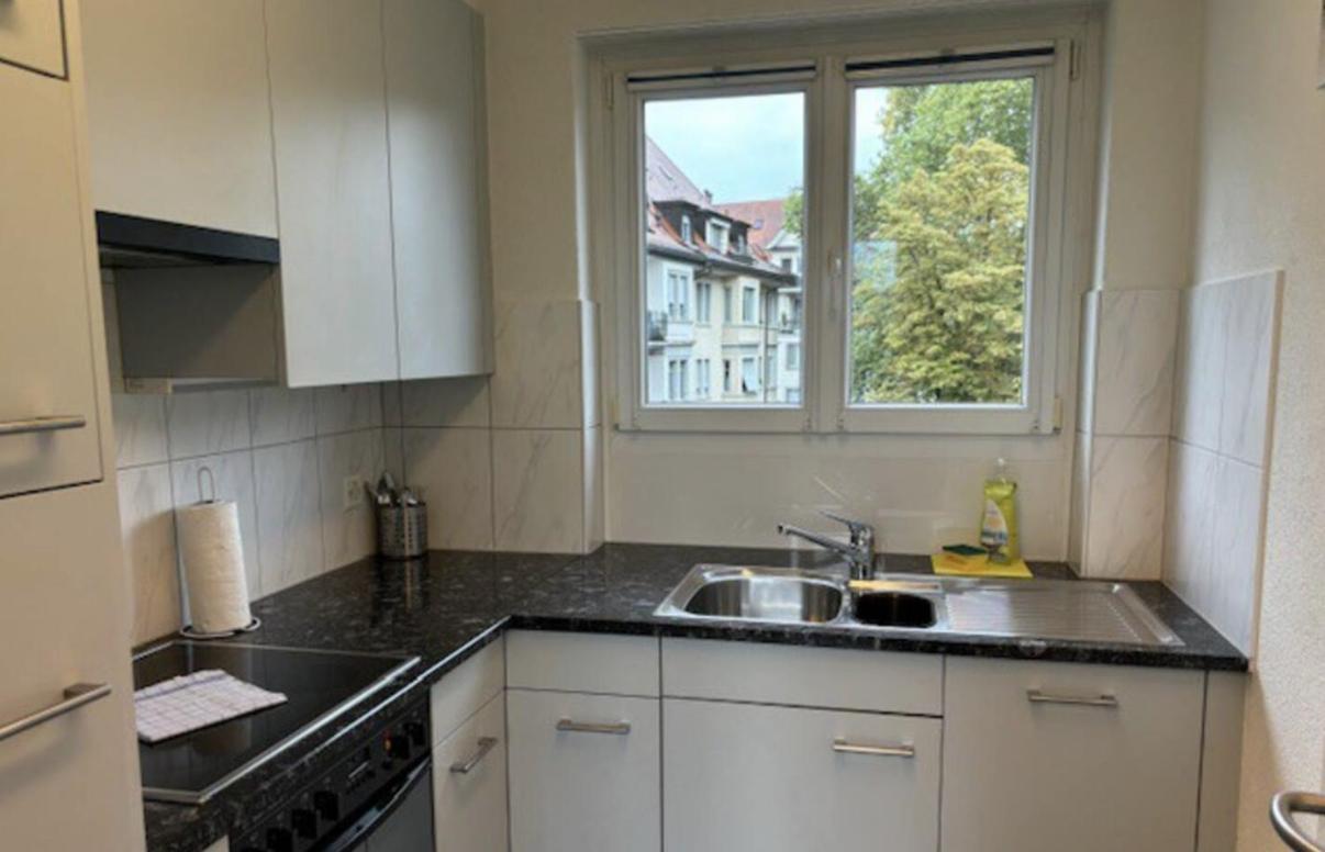 Executive 1 Bedroom In The Center - D11 Apartment *