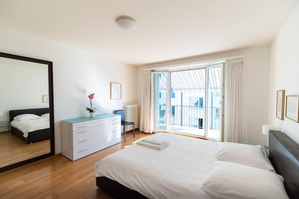 Apartment 2 Bedroom Close To - D2 Zurich