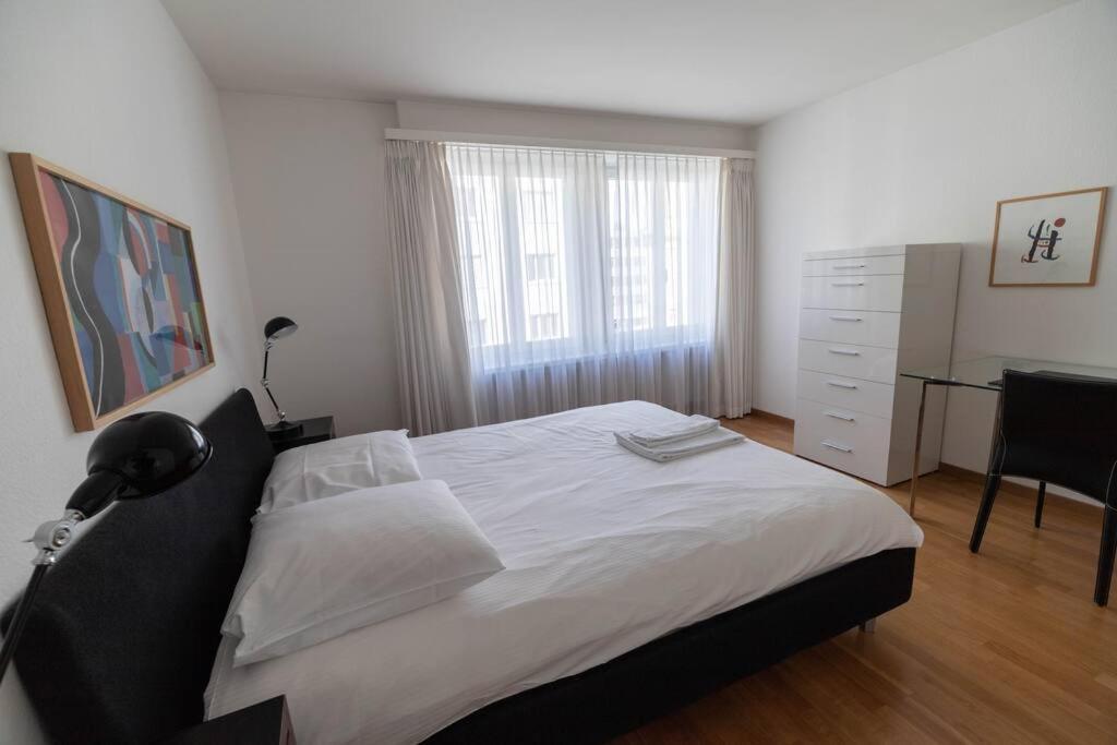 2 Bedroom Close To - D2 Apartment