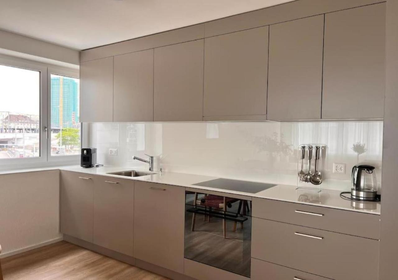 Exclusive Floor For 10 Guests -30- Apartment *