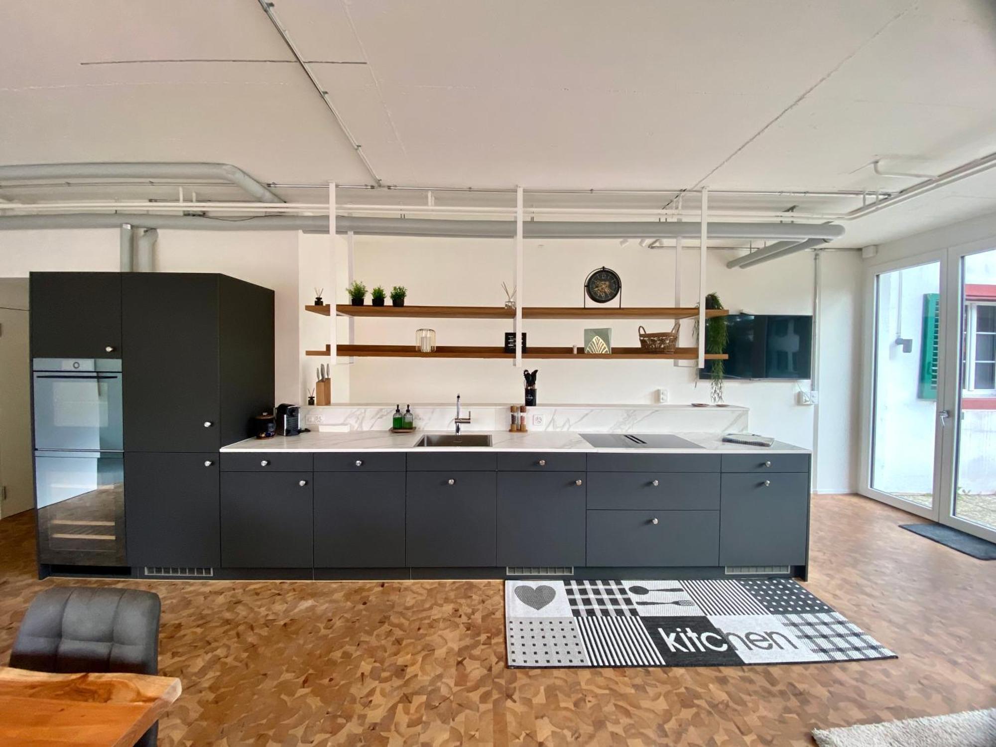 120m2 Modern 3-bedroom Loft In * Zürich