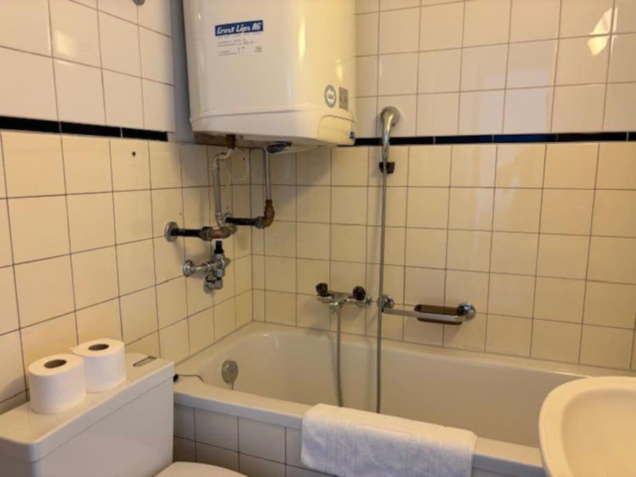 Cozy Near Opera - Cross 3 Apartment