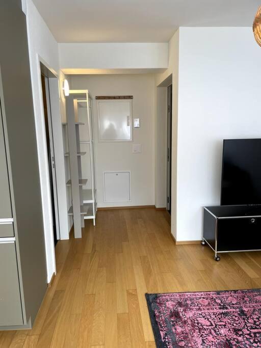 Charming 1br Flat In The Centre - West9 Apartment *