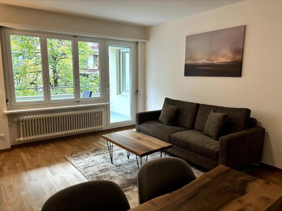 Apartment Cozy 2br Near - 8