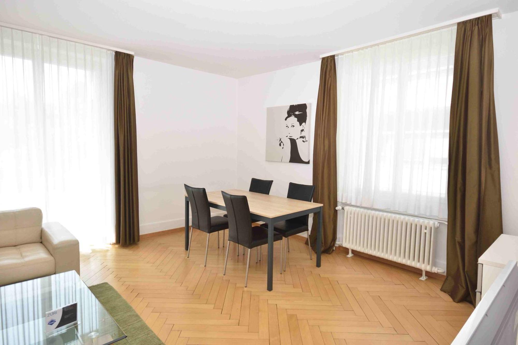 2br Flat Near And - Stardust 22 Apartment Zurich