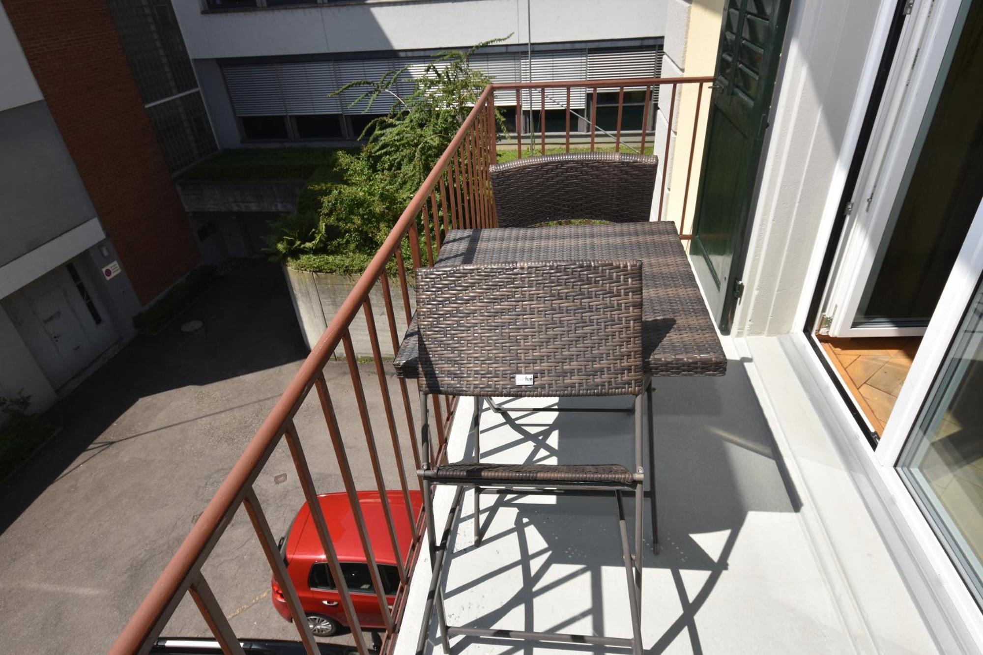 Apartment 2br Flat Near And - Stardust 22 Zurich