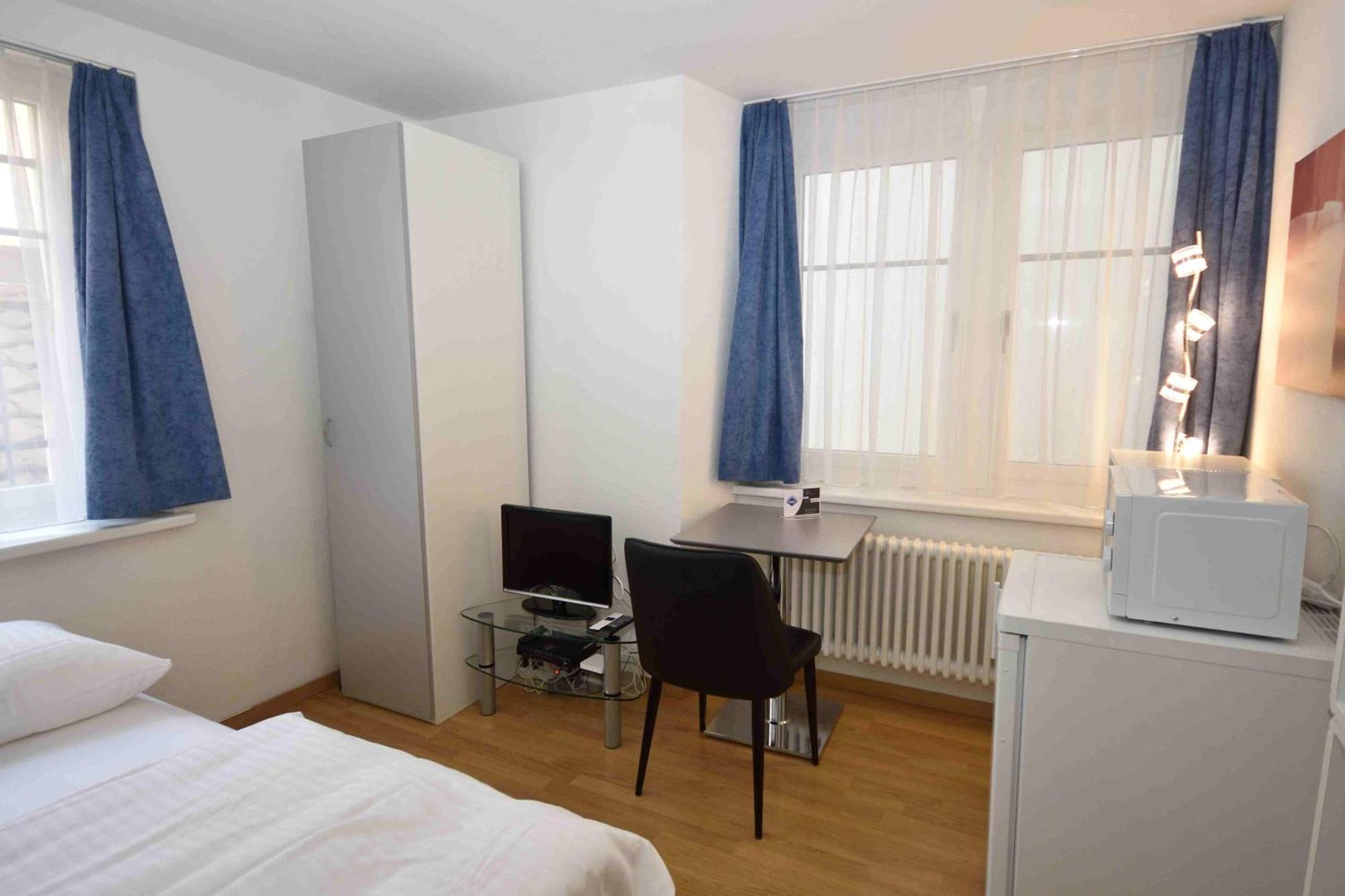 At Famous Location - Stork 21 Apartment Zurich