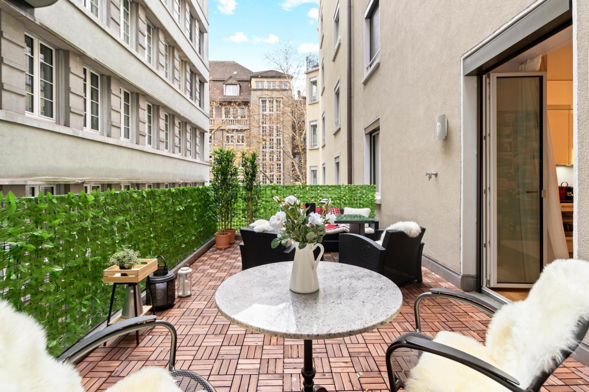 Apartment Boutique Luxury I Location I Freeparking I Private Terrace I Ac I Fast Wifi *