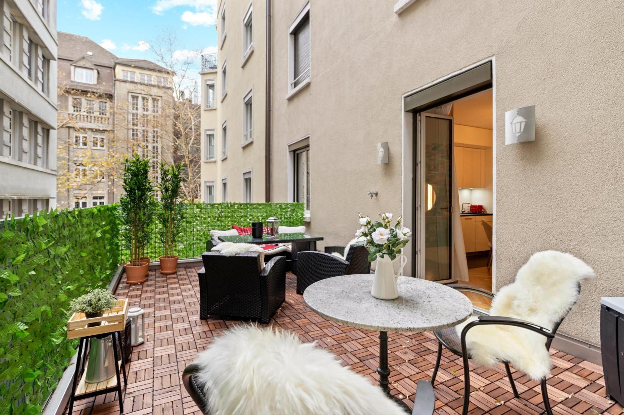 Boutique Luxury I Location I Freeparking I Private Terrace I Ac I Fast Wifi Apartment Zurich
