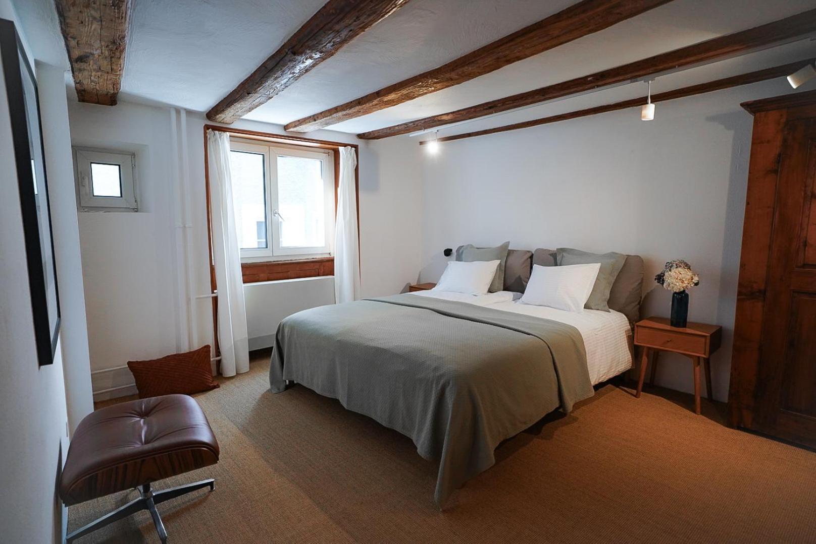 Charming Historical In Center Oldtown Apartment *