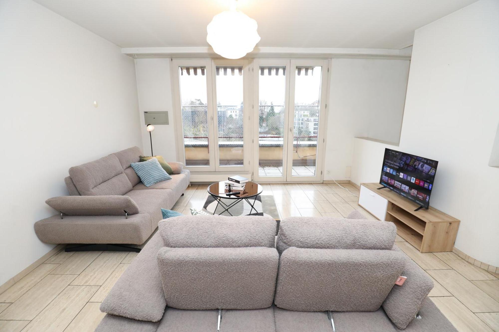Apartment Penthouse With Jacuzzi, Sauna And Rooftop *