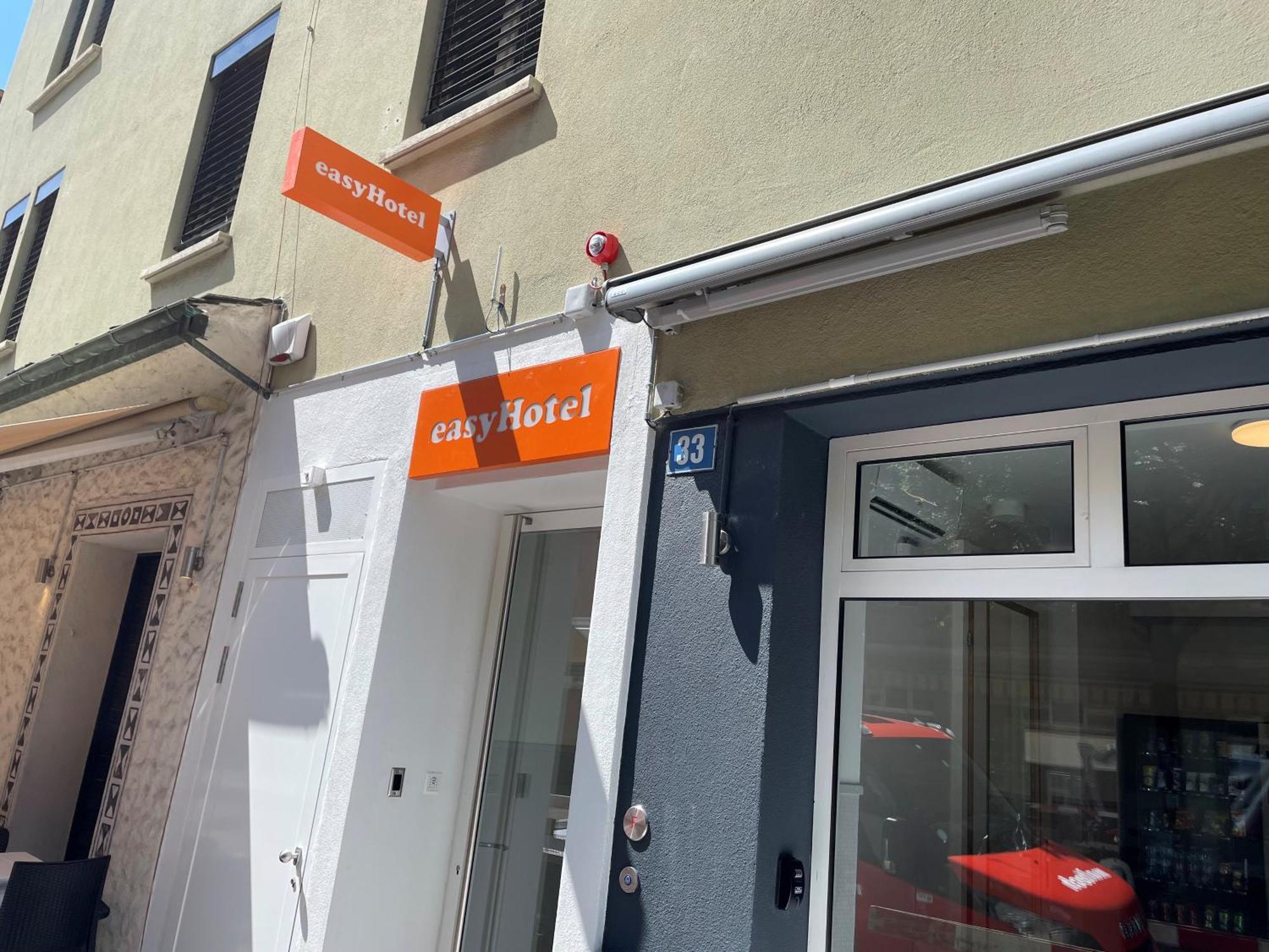Hotel Easyhotel Main Station *