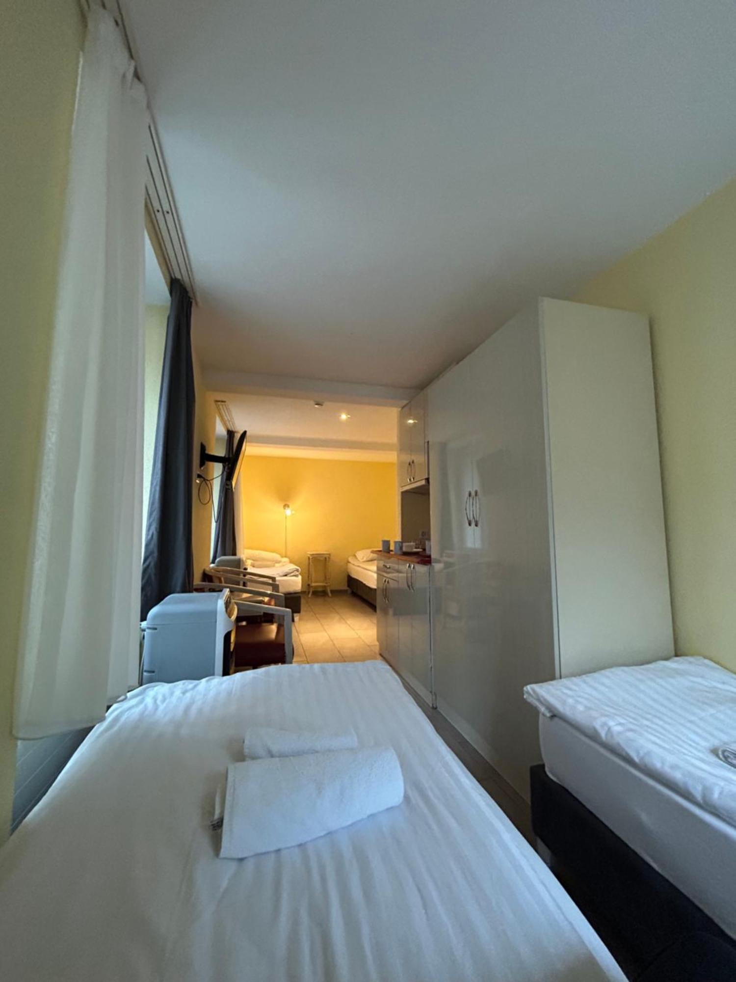 Guest house 210