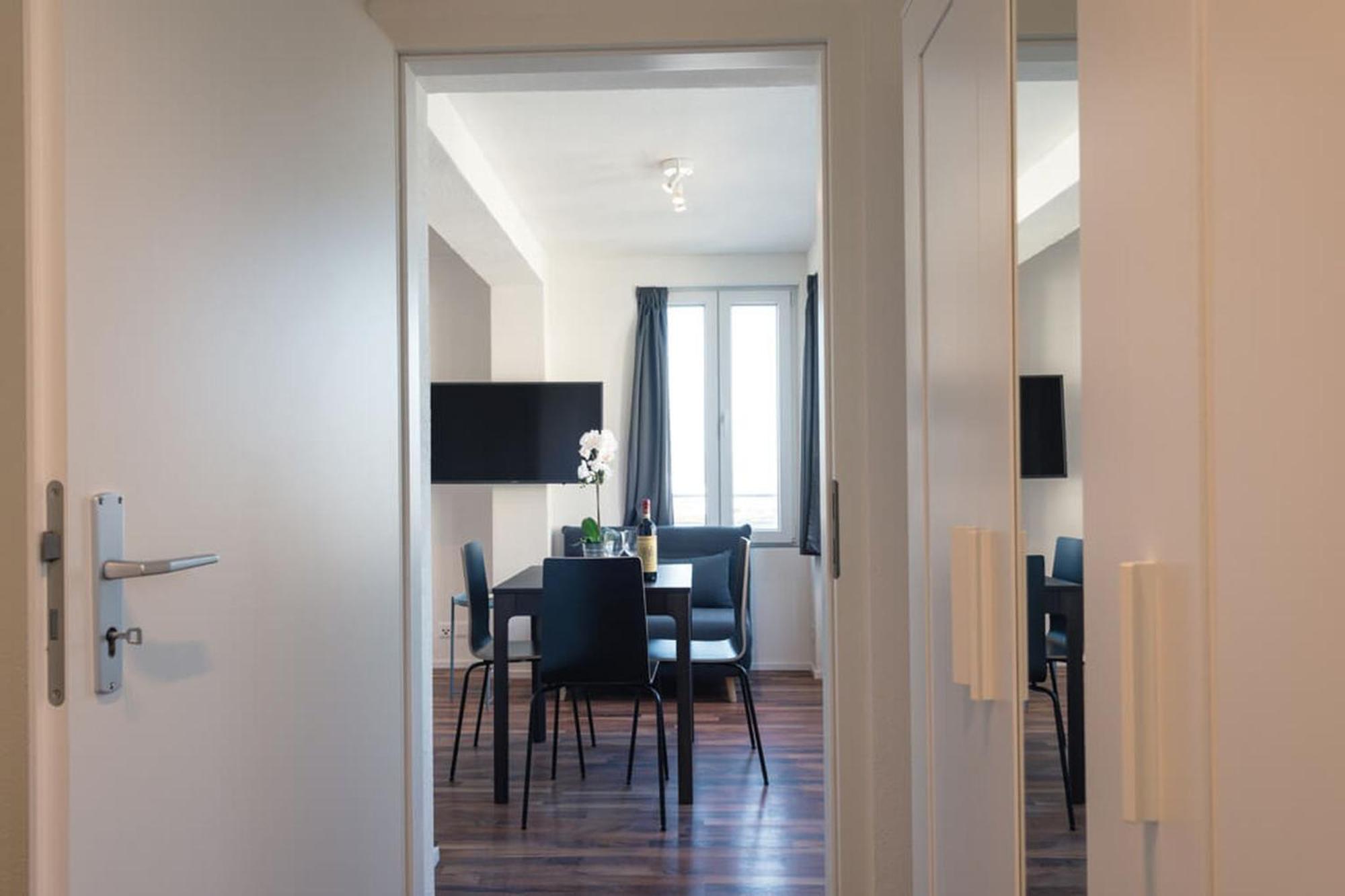 Hitrental Wiedikon Apartment *