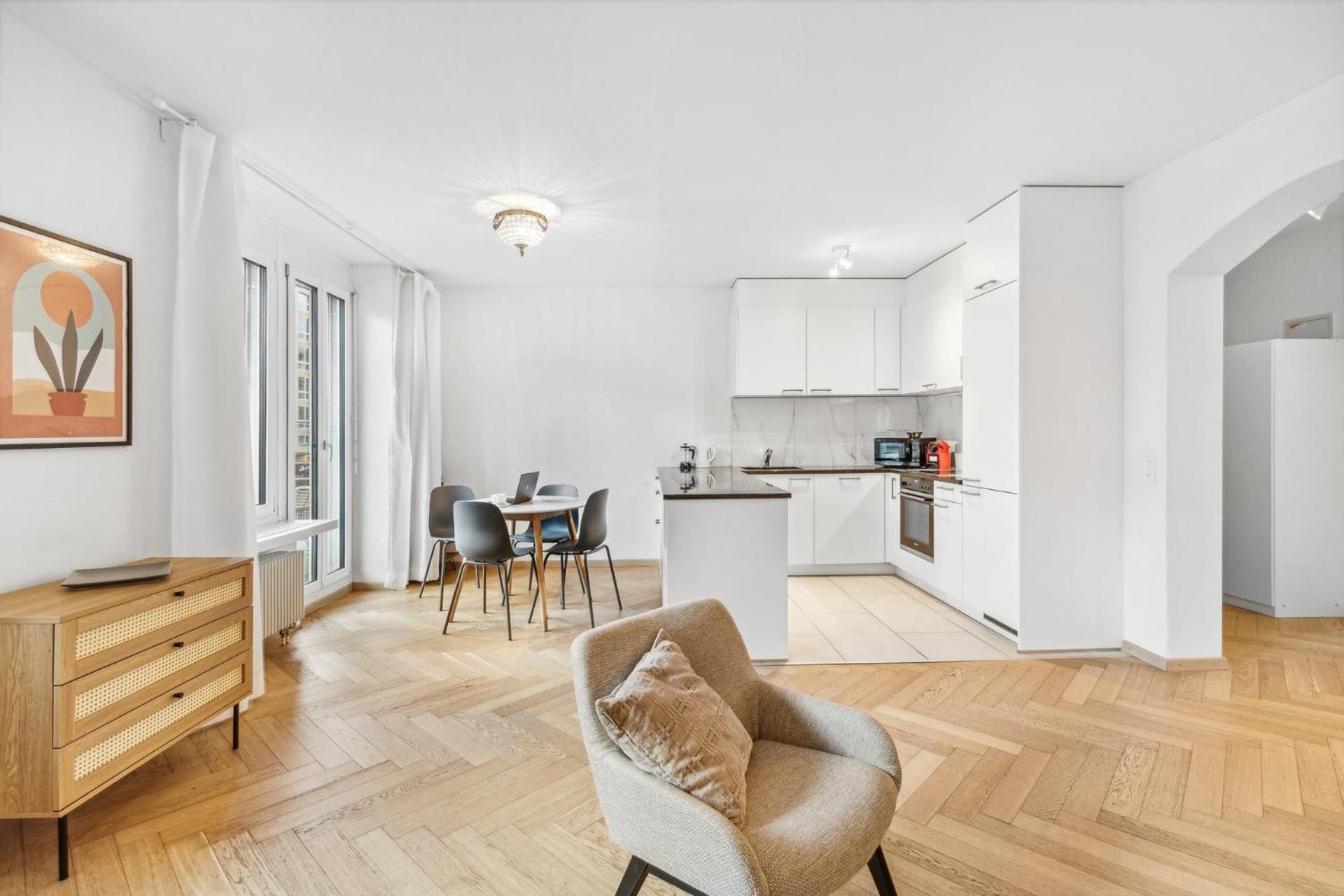 Apartment Badenerstrasse 356 By Homenhancement