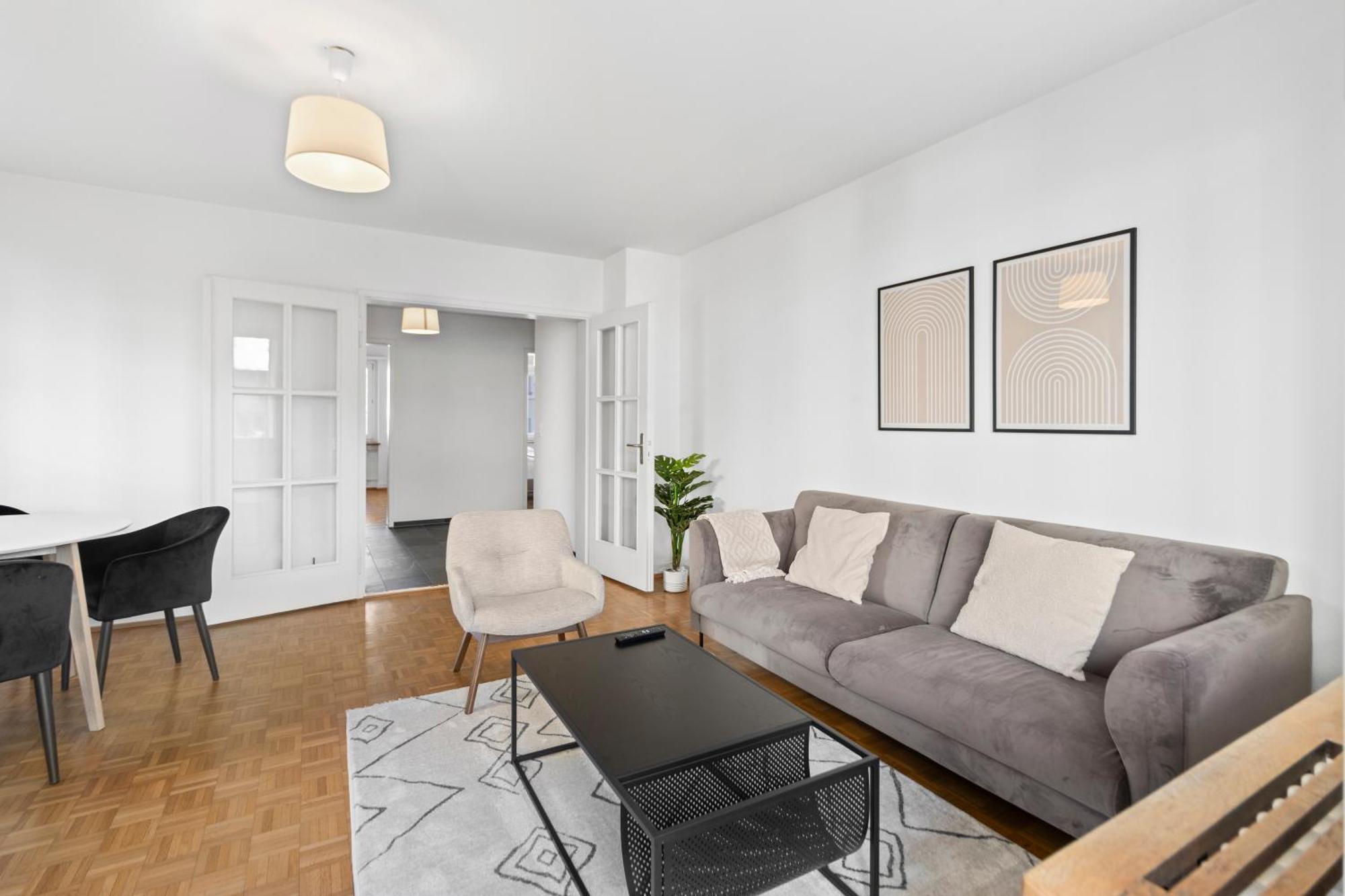 Lovely Flats In Great Location