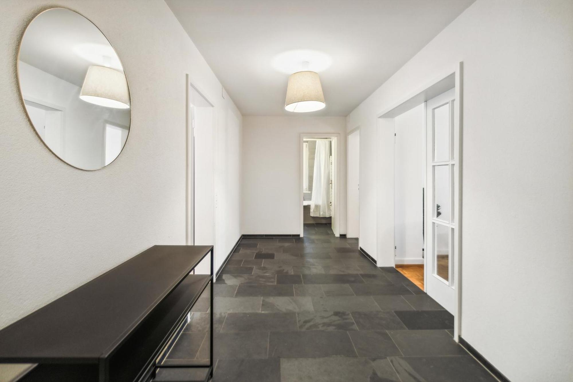 Lovely Flats In Great Location