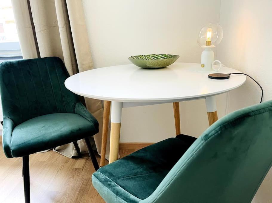 Apartment Oase Im Belebten Viertel - 21 - Kueche, Boxspringbett Und Kaffeevollautomat Zurich