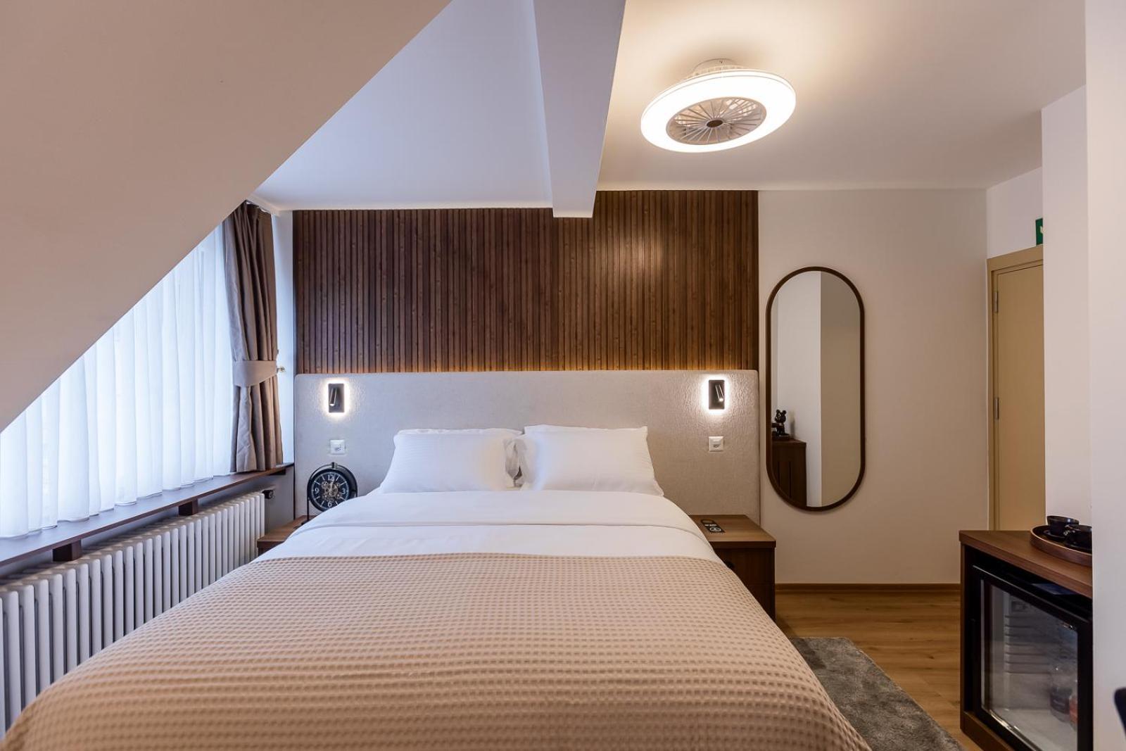 Hotel Deluxe & Kreis 4 Zurich