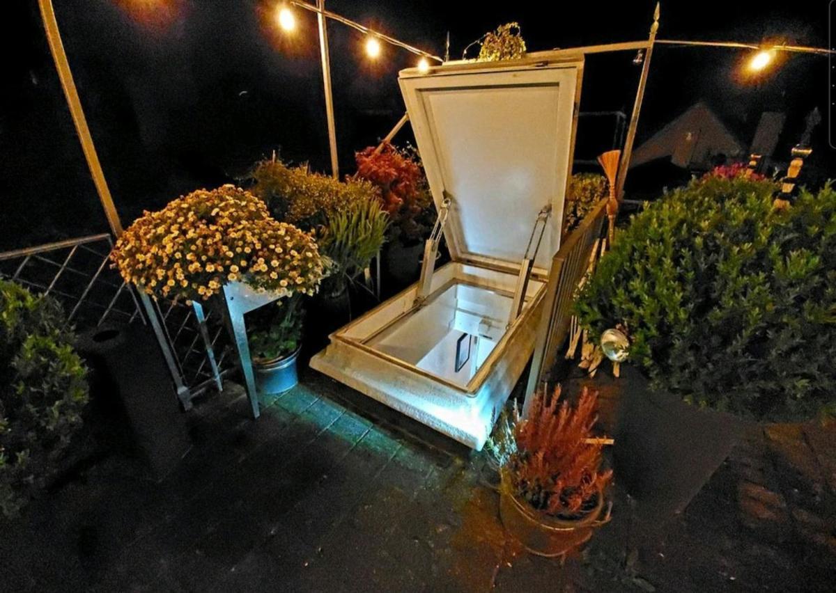 Executive Studio In Pedestrian Area *