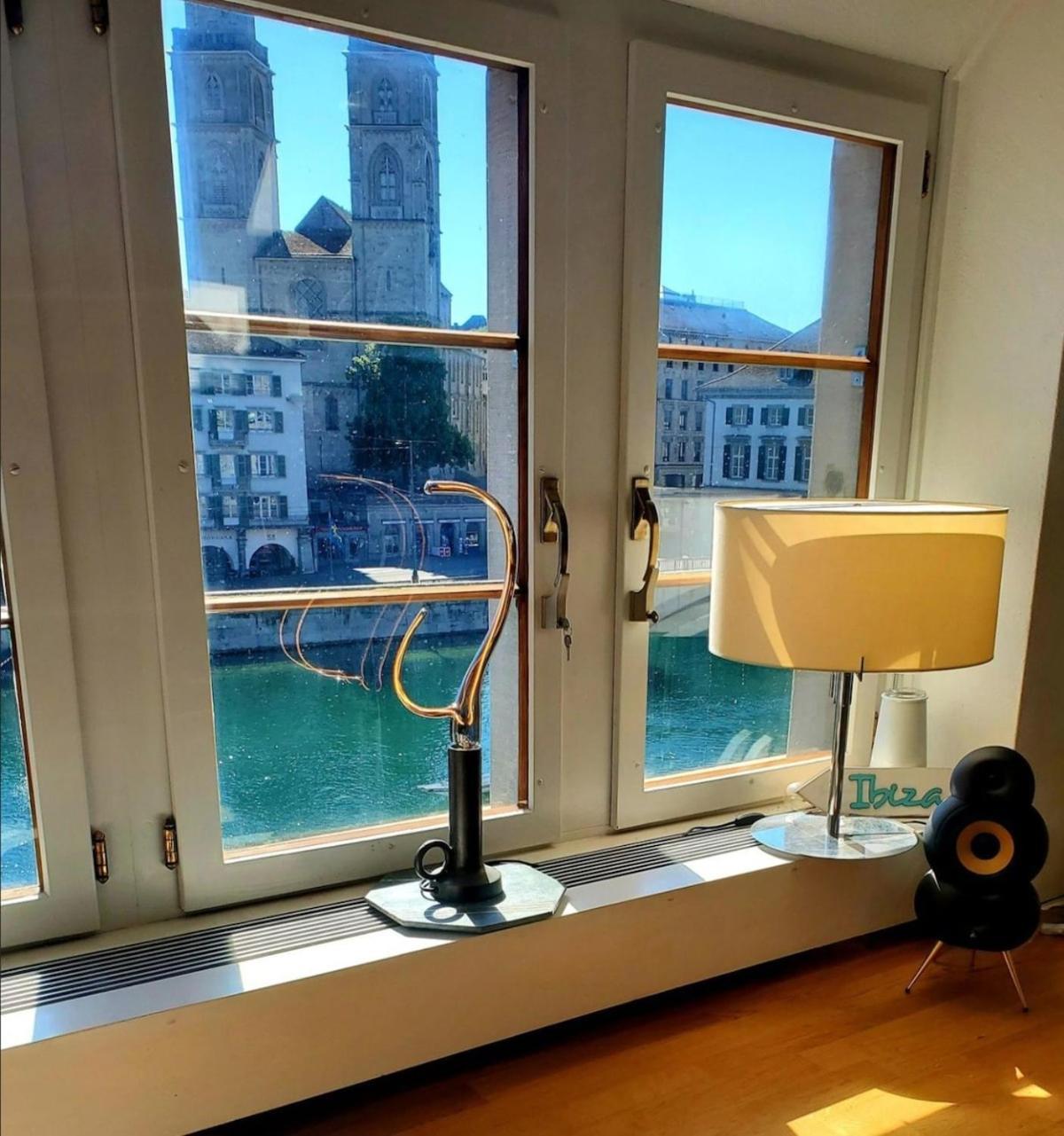 Executive Studio In Pedestrian Area