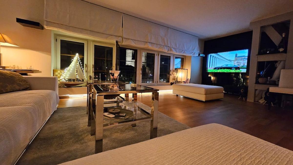 Executive Studio In Pedestrian Area *